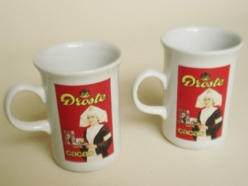 Fraaie Droste set van 4 blikken en 2 mokken