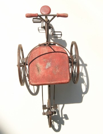 Oud poppenfietsje – Riksja model – 4-wieler