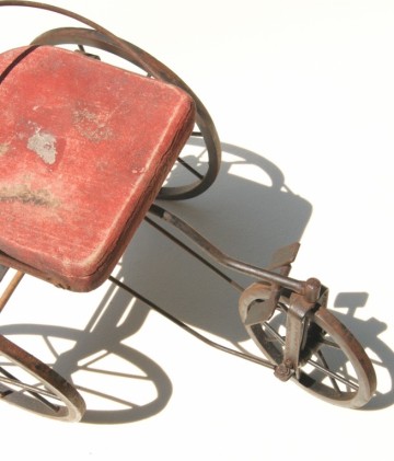 Oud poppenfietsje – Riksja model – 4-wieler