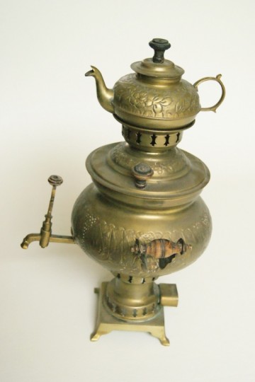 Fraaie elektrische koperen Samovar